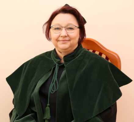 dr Anna Zych